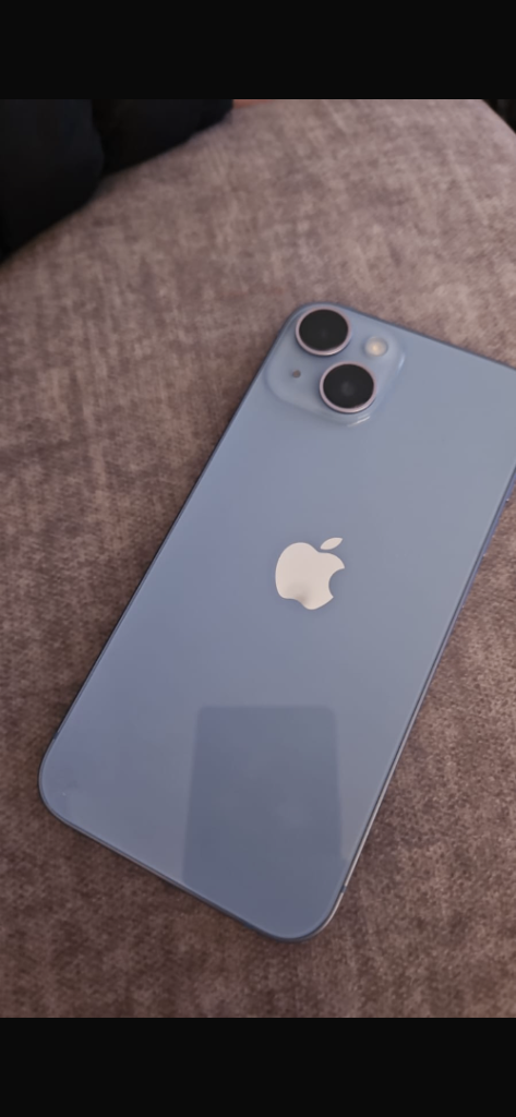 iPhone 14 blue 