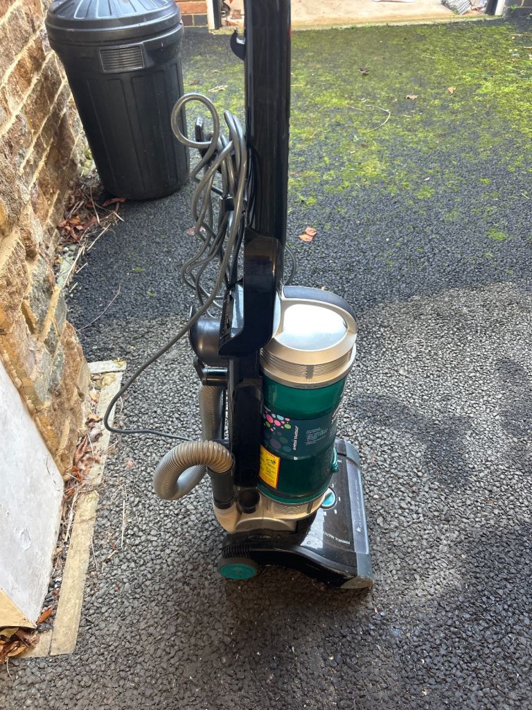 Hoover vacuum cleaner