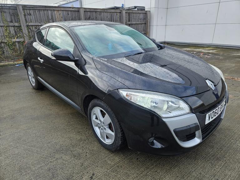 2010 Renault Megane 1.5 dCi Dynamique TomTom Coupe 3dr Diesel Manual Euro 4