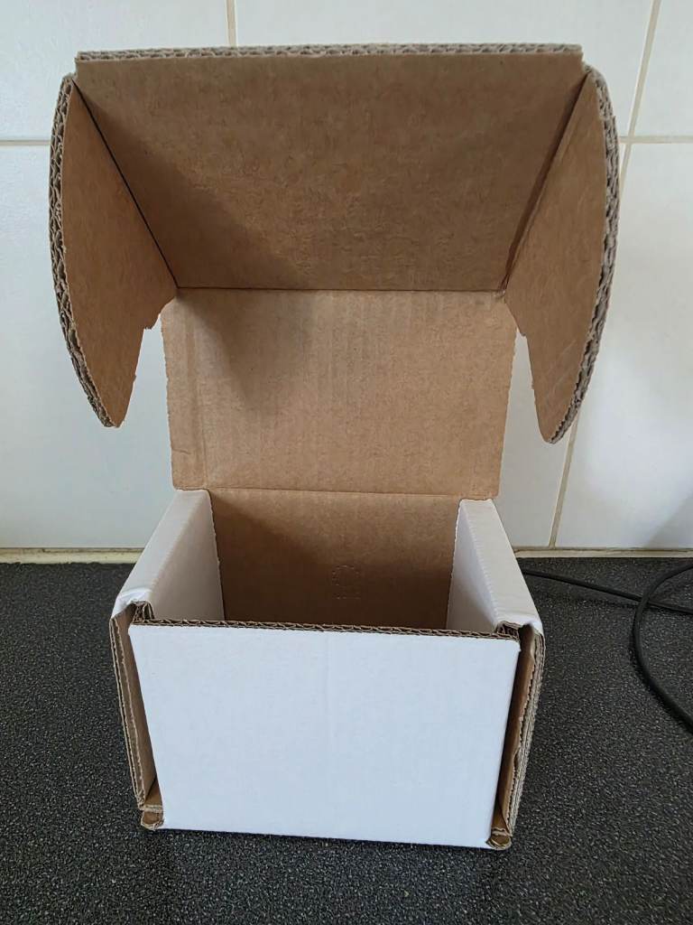 Smash-proof double-walled mug boxes x80 