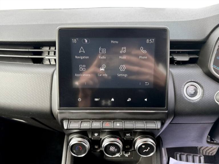 2021 Renault Clio 1.6 E-TECH Hybrid 140 Iconic 5dr Auto HATCHBACK PETROL/ELECTRIC Automatic