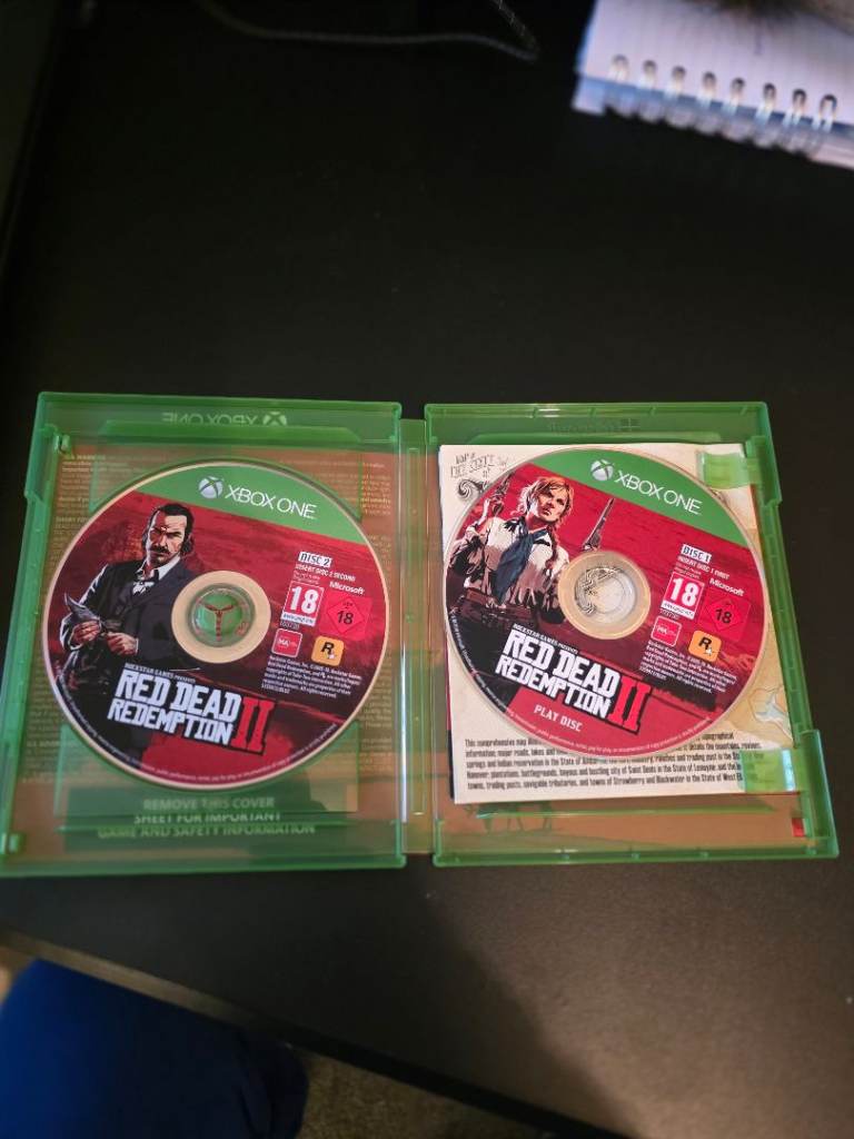 Xbox one series X, steelseries 9x headset and xbox elite series 2 controller