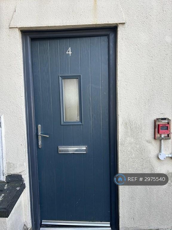 2 bedroom house in Pen Castell, Bangor, LL57 (2 bed) (#2975540)