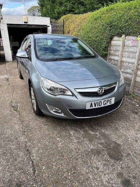 Vauxhall, ASTRA, Hatchback, 2010, Manual, 1598 (cc), 5 doors