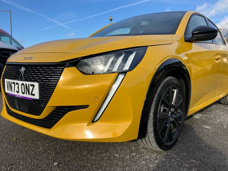 2023 Peugeot 208 1.2 PureTech 100 GT 5dr Hatchback PETROL Manual