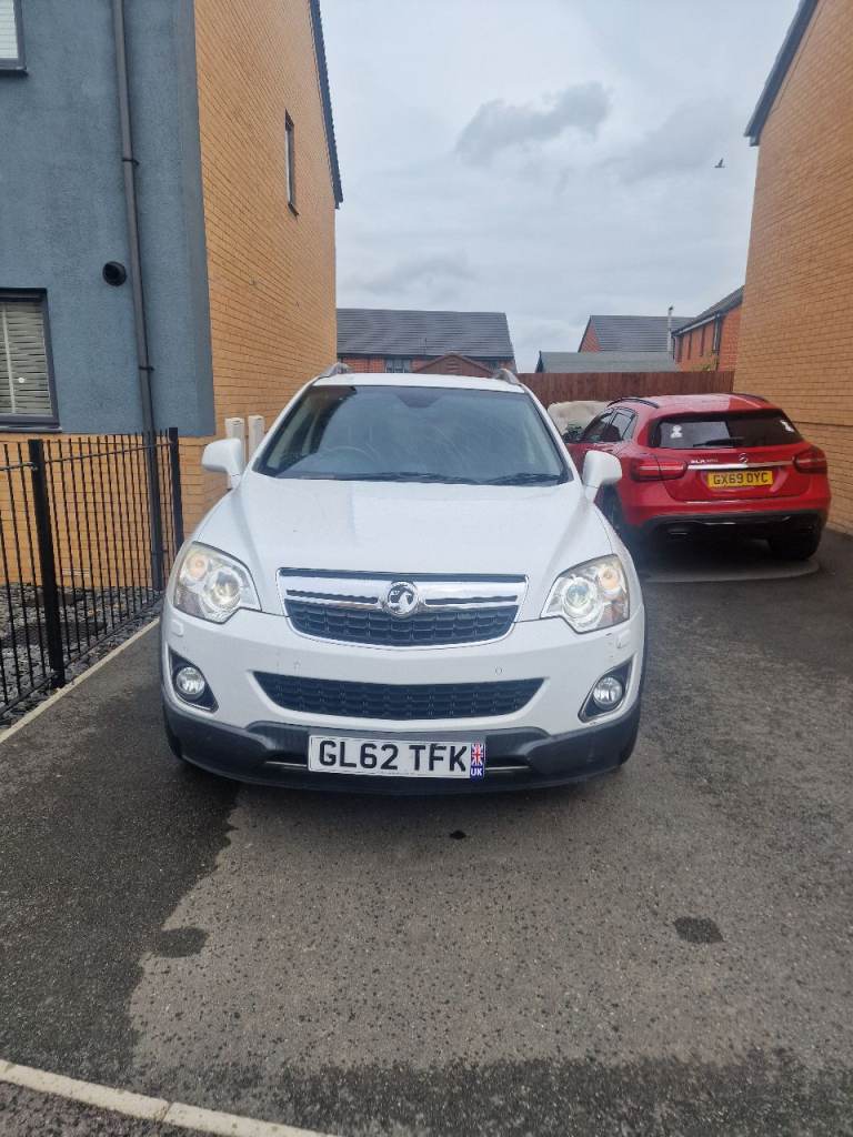 Vauxhall, ANTARA, Hatchback, 2013, Semi-Auto, 2231 (cc), 5 doors