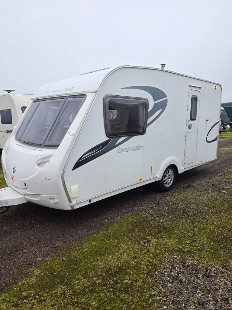 Sterling Belvoir 460/2 berth 2012 large end bathroom 