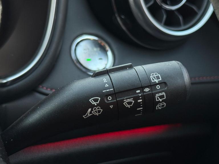 2020 MG MG HS 1.5 T-GDI Exclusive DCT Euro 6 (s/s) 5dr ESTATE Petrol Automatic