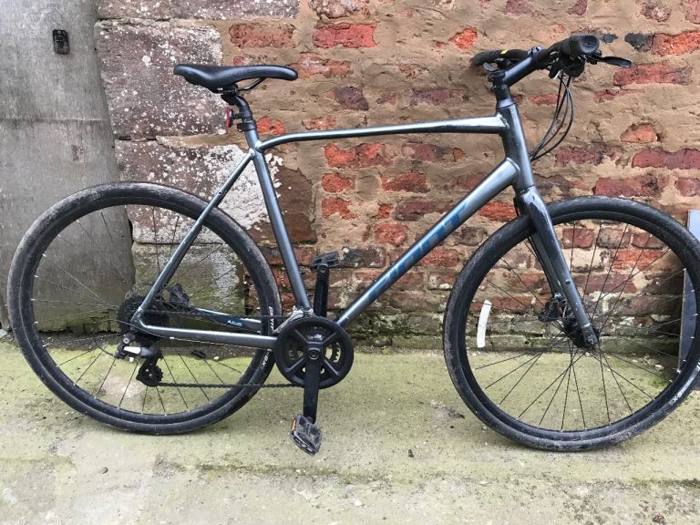 Giant Escape mens XXL hybrid commuter bike in good order,. UCB 