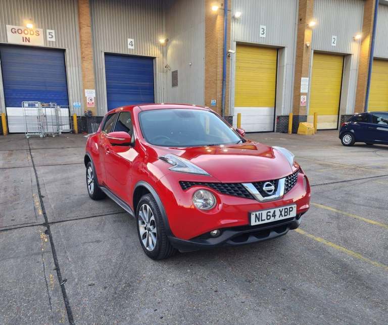 2014 Nissan Juke 1.6 Tekna XTRON Euro 5 5dr HATCHBACK Petrol Automatic