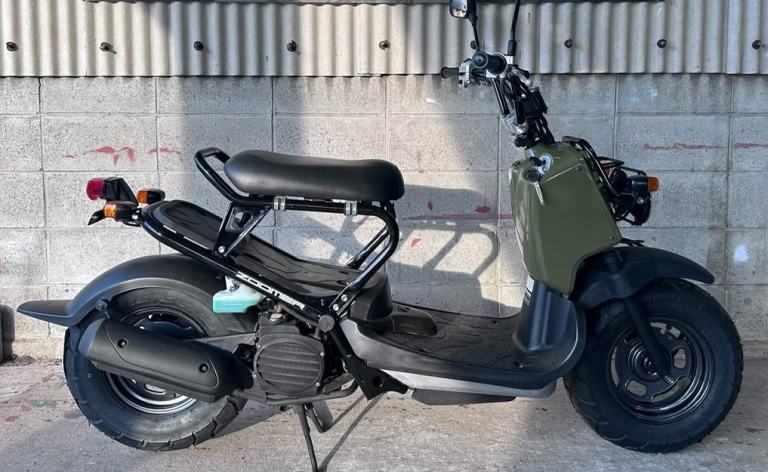 2011 JDM Honda Zoomer 50 fuel injected