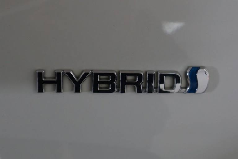 2017 Toyota C-HR 1.8 VVT-h Excel SUV 5dr Petrol Hybrid CVT Euro 6 (s/s) (122 ps) HATCHBACK PETROL...