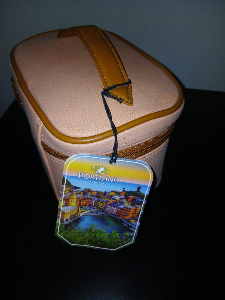 Porland Pink Vanity Case / Makeup Bag - NEW