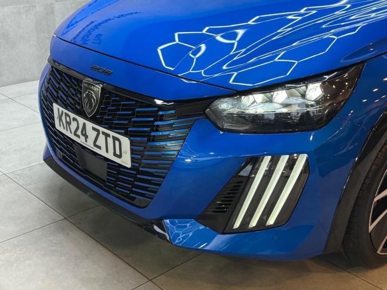 2024 Peugeot 208 1.2 PureTech 100 GT 5dr HATCHBACK PETROL Manual