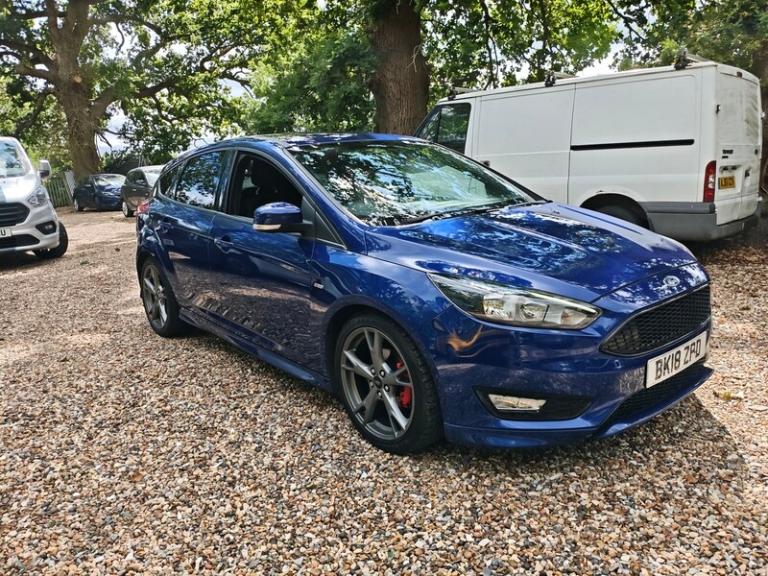 Ford Focus ST-LINE X ulez petrol blue hpi clear no categories sat navigation