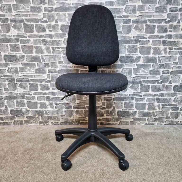Adjustable Office Swivel Chair with Wheels