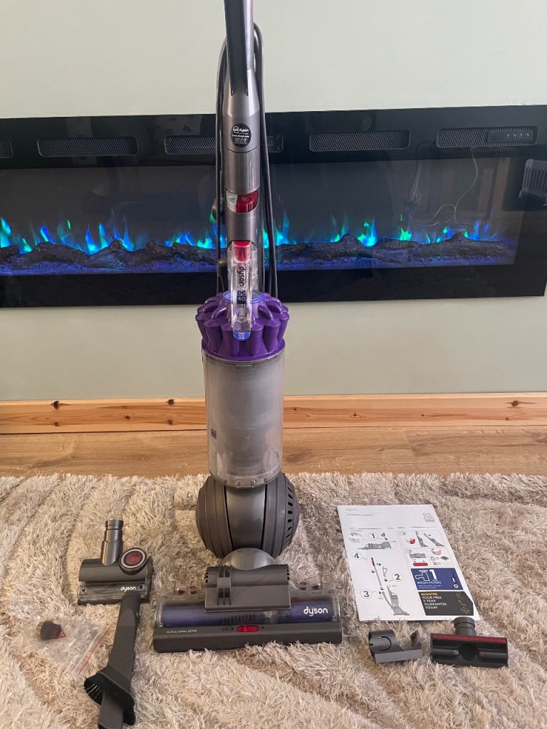 Dyson DC40 hoover. All attachments and instructions included 