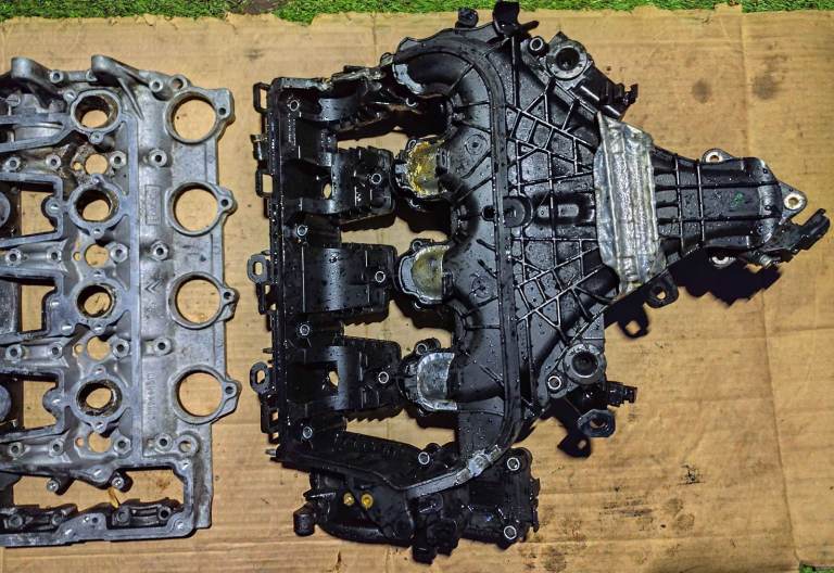   Ford Mondeo Mk4 2007-14 Diesel 2.0 Cylinder Head bare £30