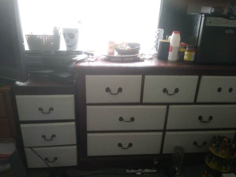 House clearance evrythink must go