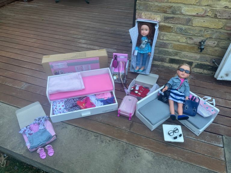 Huge DesignaFriend Doll Bundle – 2 Dolls, Beds, Clothes & Accessories – Great Condition