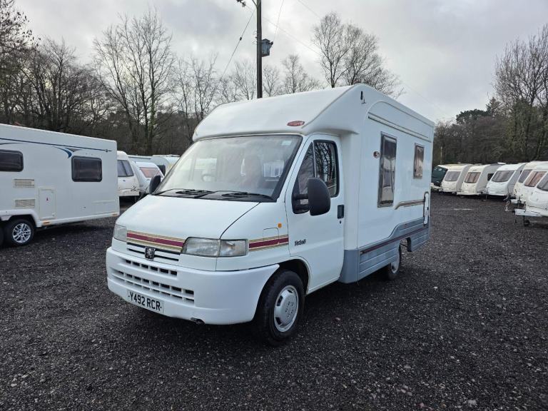 Autocruise Horizon 1.9 TD M Chassis Cab 2dr Diesel Manual (MWB) (91 bhp) 2001/Y