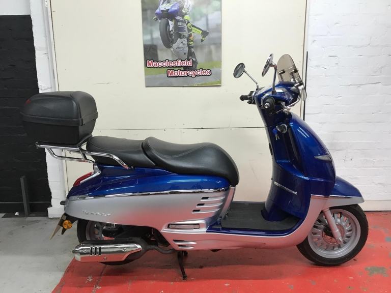 Peugeot Django 125i Scooter