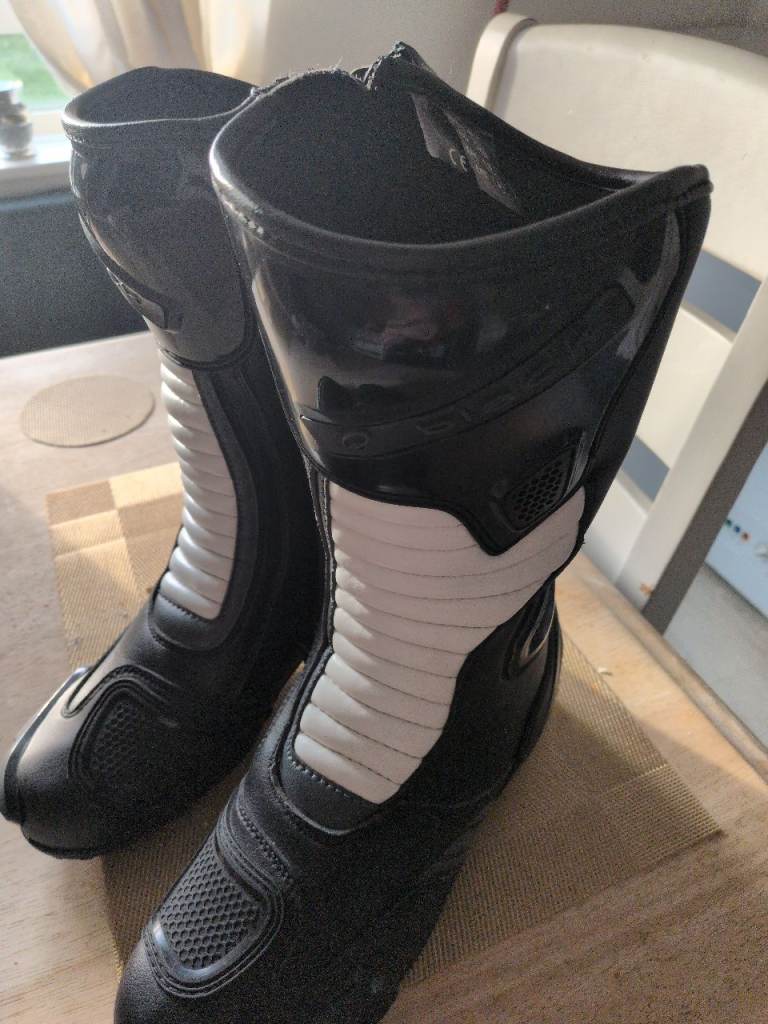 Motorbike boots 