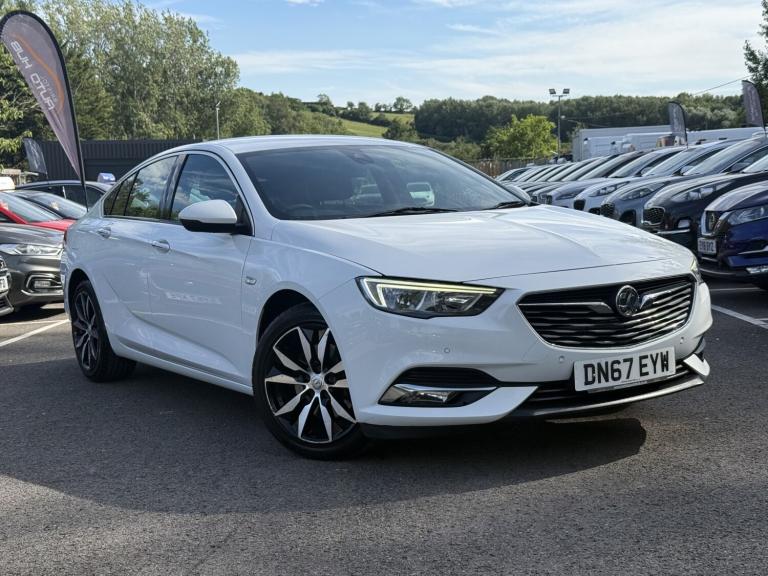 VAUXHALL INSIGNIA 2.0 Turbo D BlueInjection Tech Line Nav ULEZ Diesel Manual