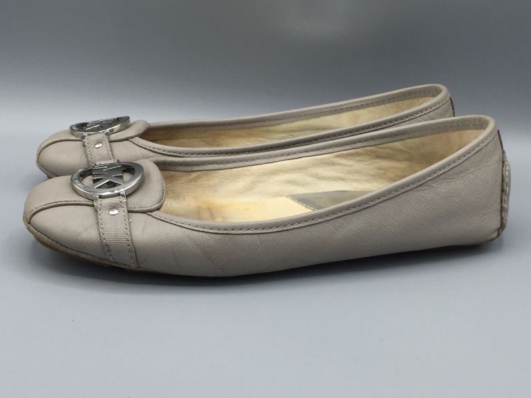 Shoes Michael Kors Womens Size 7