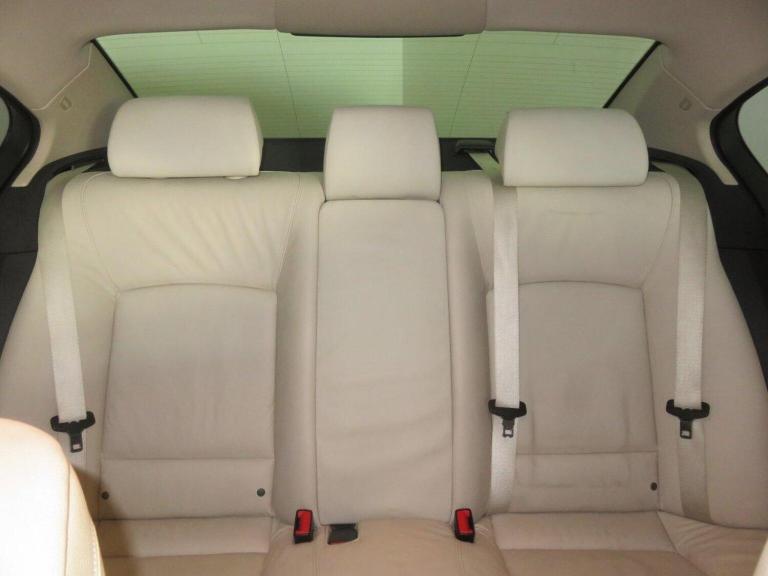 BMW 7 SERIES 3.0 730d SE Saloon Black Auto Diesel 2013