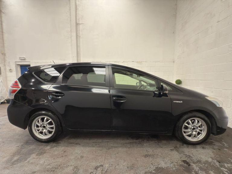 2014 Toyota Prius+ 1.8 VVT-h Icon CVT Euro 5 (s/s) 5dr MPV Petrol/Electric Hybrid Automatic