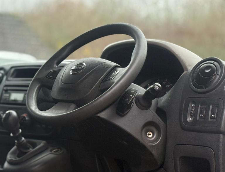 2017 Nissan NV400 2.3 dCi 33 SE FWD L2 H2 Euro 6 5dr Diesel