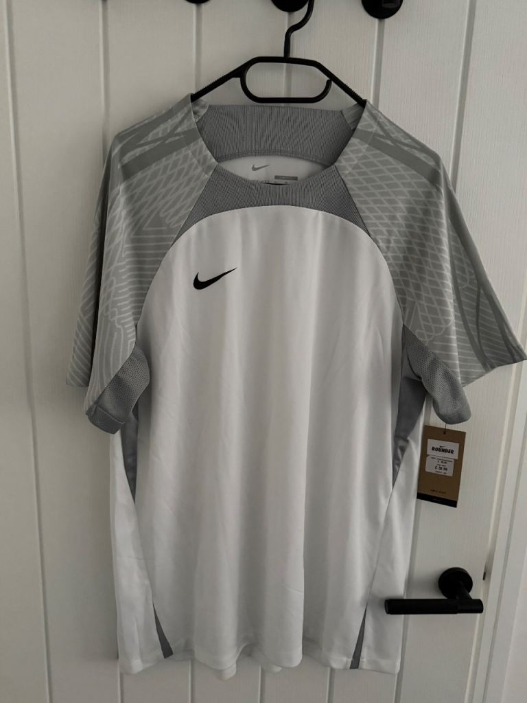 image for Nike Rounder Dri-Fit Slim Fit - New