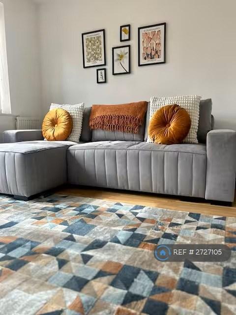 2 bedroom house in Watkin Road, Leicester, LE2 (2 bed) (#2727105)