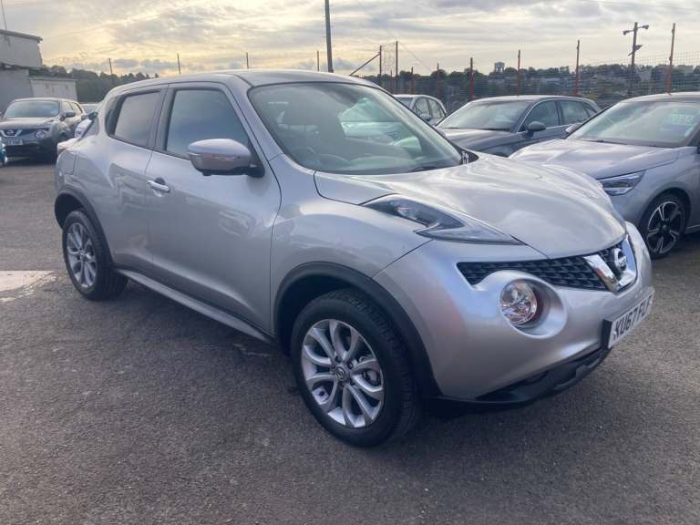 2017 Nissan Juke 1.6 Tekna 5dr Xtronic HATCHBACK Petrol Automatic
