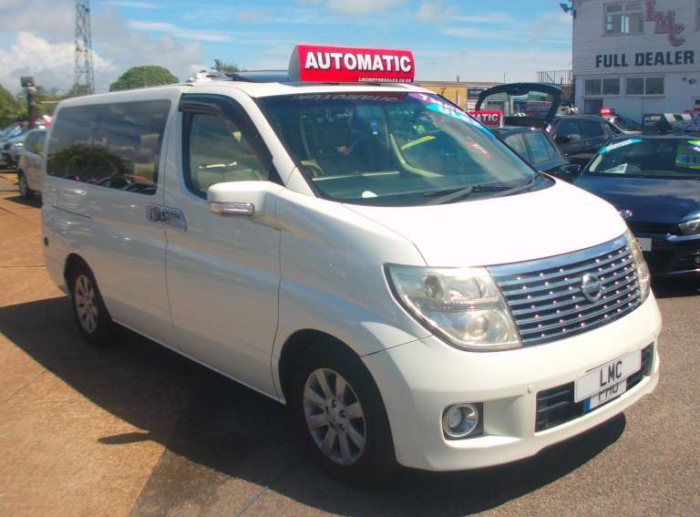 2006 Nissan Elgrand 3.5 AUTO 4WD Bi-Fuel