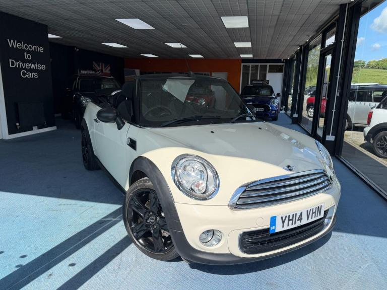 2014 MINI Convertible 1.6 One 2dr CONVERTIBLE PETROL Manual