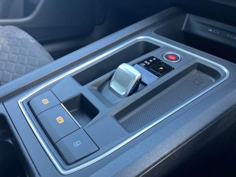  SEAT Leon Estate 1.5 Etsi Mhev Fr Estate 5dr Petrol Hybrid Dsg Euro 6 s/s 150