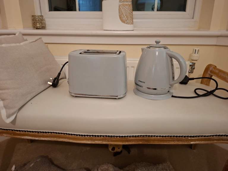 image for Kettle and toaster-----free-----
