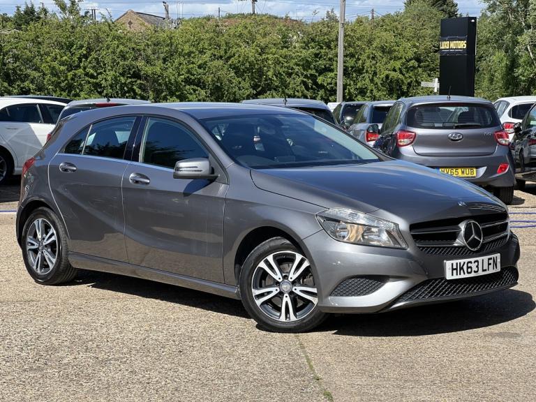 MERCEDES-BENZ A CLASS 1.6 A180 SE 2013
