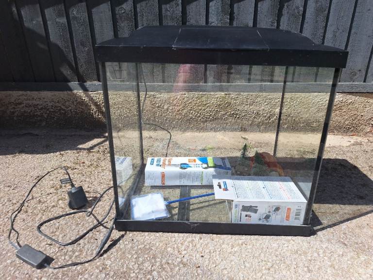Superfish Starter 50 Fish Tank & Accessories (40 Litres)