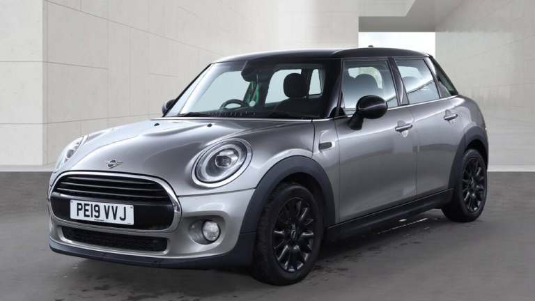 2019 MINI Hatch 1.5 5-Door Hatch Cooper Classic Hatchback Petrol Manual