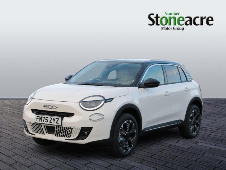 2025 Fiat 600 1.2 Hybrid 48V 136 La Prima 5dr eDCT-6 HATCHBACK PETROL Automatic