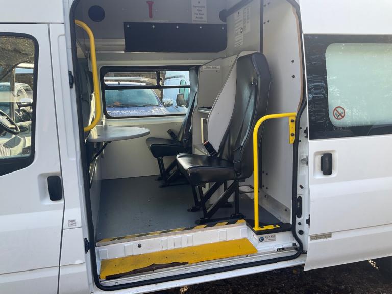 FORD TRANSIT WELFARE 5SEATER HIGH ROOF 1OWNER 2.2TDCI 100PS 