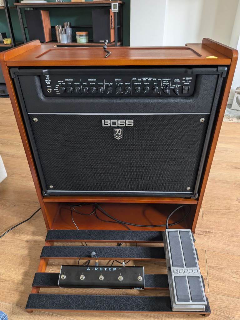Boss Katana Artist MKII, XSonic Airstep Kat, Boss Expression Pedal and Hartwood Amp Stand