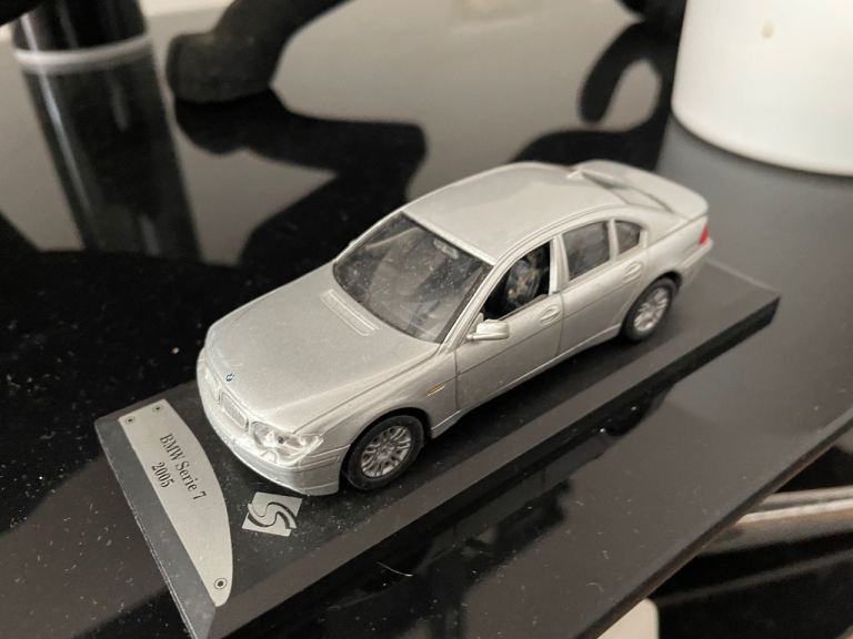 Silver Diecast BMW 7-series model