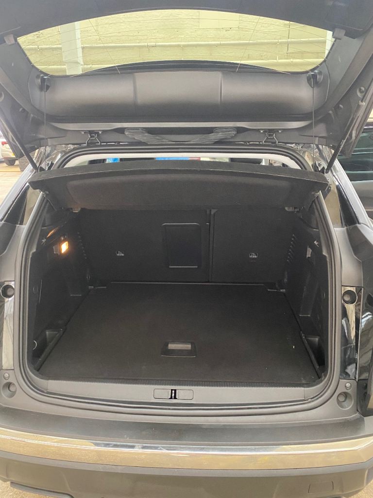 Peugeot, 3008, Hatchback, 2021, Semi-Auto, 1499 (cc), 5 doors