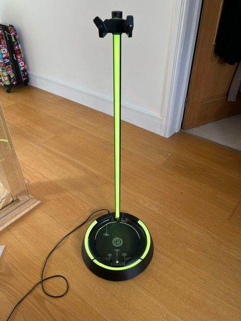 Gravity GS LS 01 NH B Guitar GLOW STAND® Neck Hug 