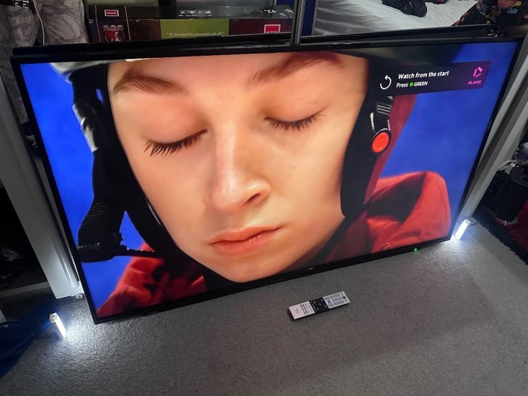 65” TOSHIBA 4K SMART LED HDR ULTRA HDTV 