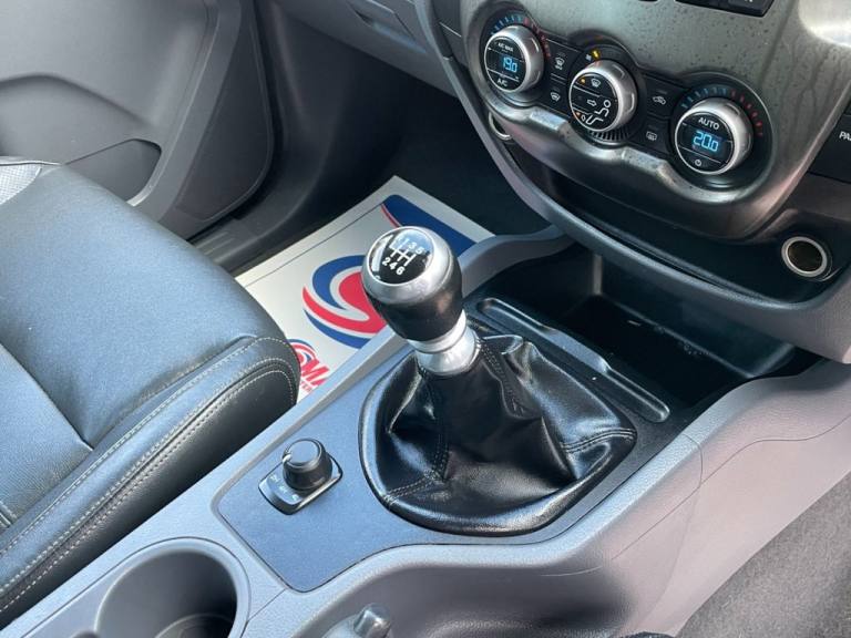 2013 Ford Ranger 2.2 LIMITED 4X4 DCB TDCI 4d 148 BHP PICK UP Diesel Manual